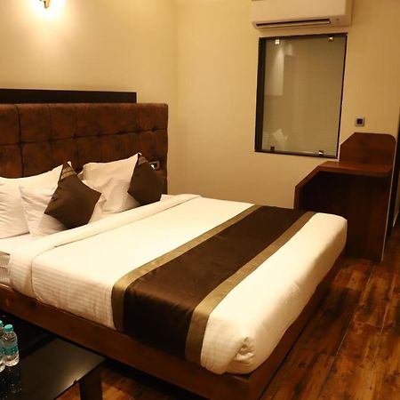 Hotel Emperio Grand Λάκναου Εξωτερικό φωτογραφία