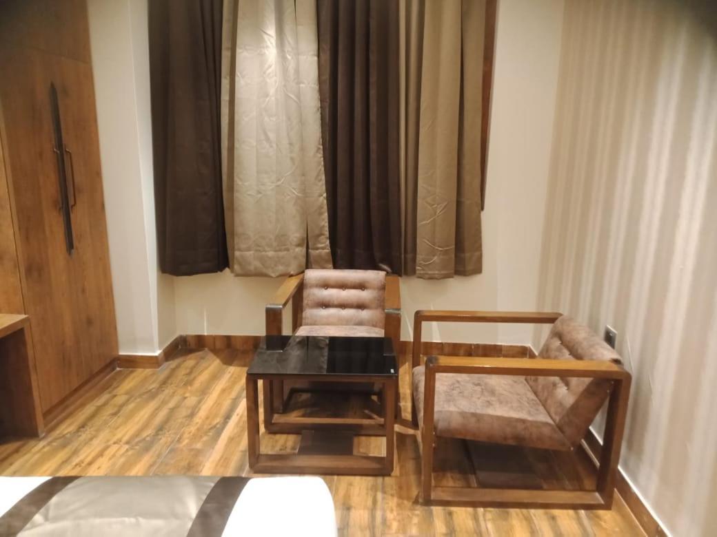 Hotel Emperio Grand Λάκναου Εξωτερικό φωτογραφία