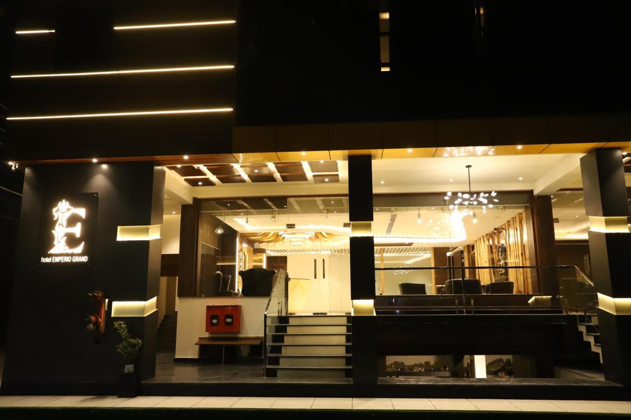 Hotel Emperio Grand Λάκναου Εξωτερικό φωτογραφία